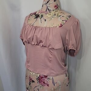 5/$30 NWT LIVE IN THE MOMENT Rouched Bust Cap Sleeve Square Neck